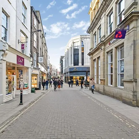 公寓 Turpin Quarter In The Centre Of The City, Sleeps 6 *