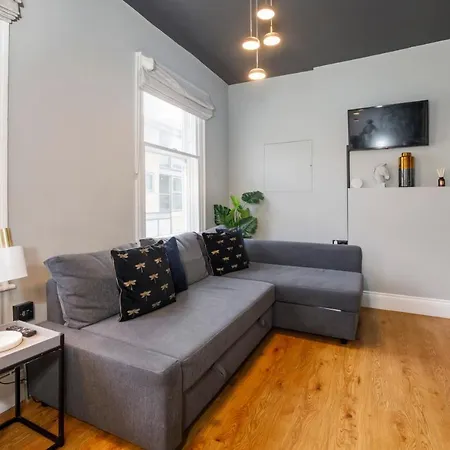 Apartman Turpin Quarter In The Centre Of The City, Sleeps 6 *